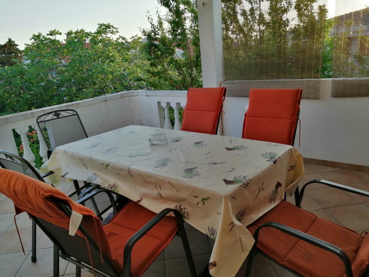 Apartmani Petra Vrsi Εξωτερικό φωτογραφία